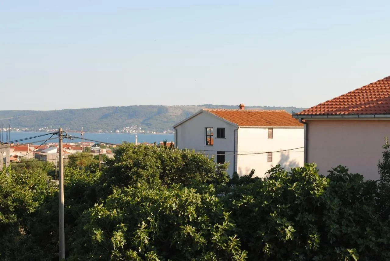 Studio Apartman Sutic Kastel Novi Croatia